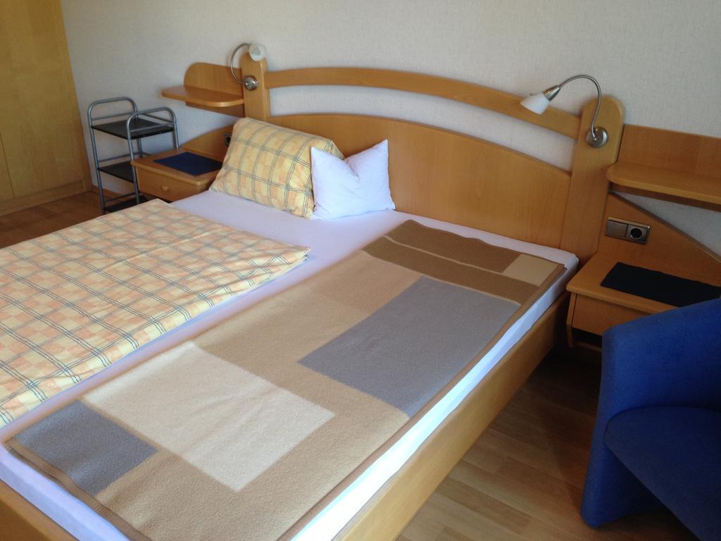 Winzerhof Klua Hoada Apartman Illmic Szoba fotó